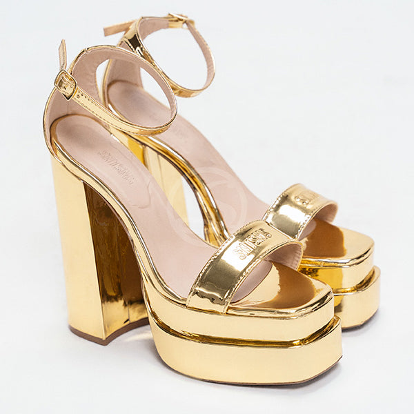 Tacones en Plataforma Santísimas Dorado Ref. S-582