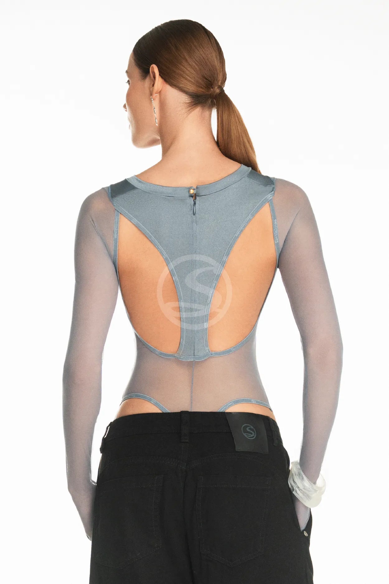 Body Expandida Gris Santísimas S-546