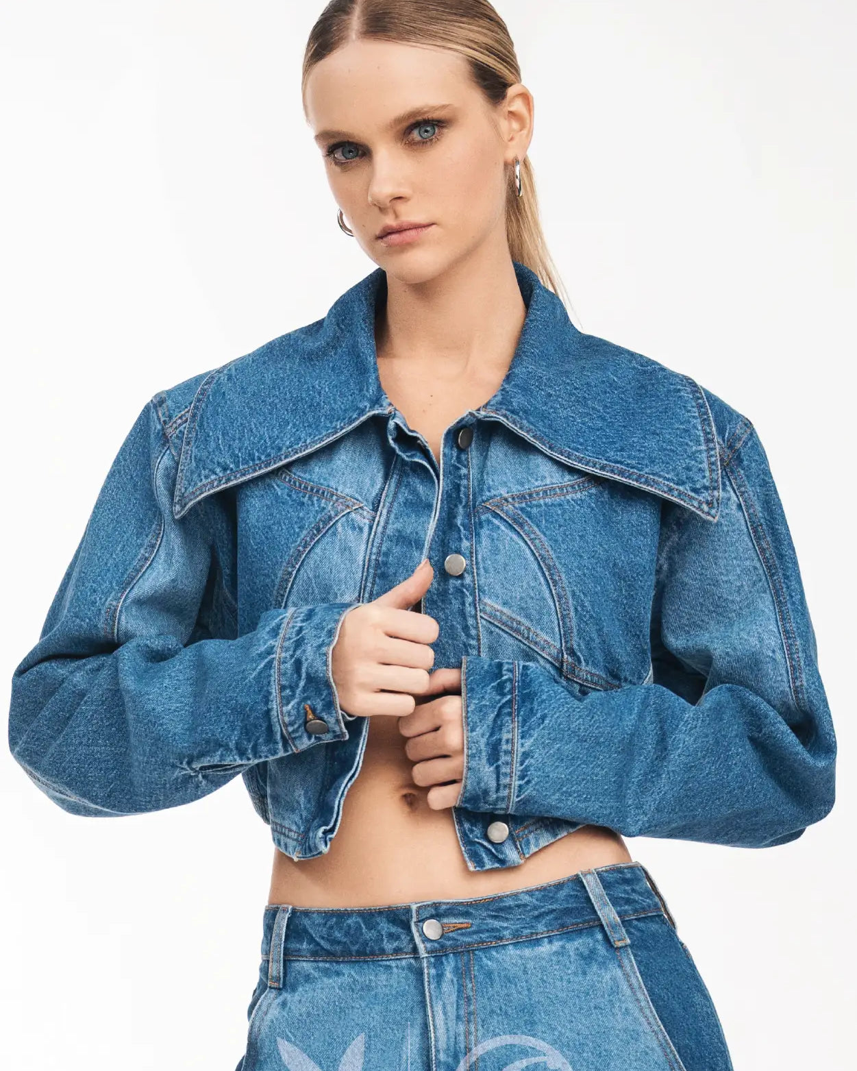 Chaqueta Travesía Azul Playboy x Santísimas Ref. S-675