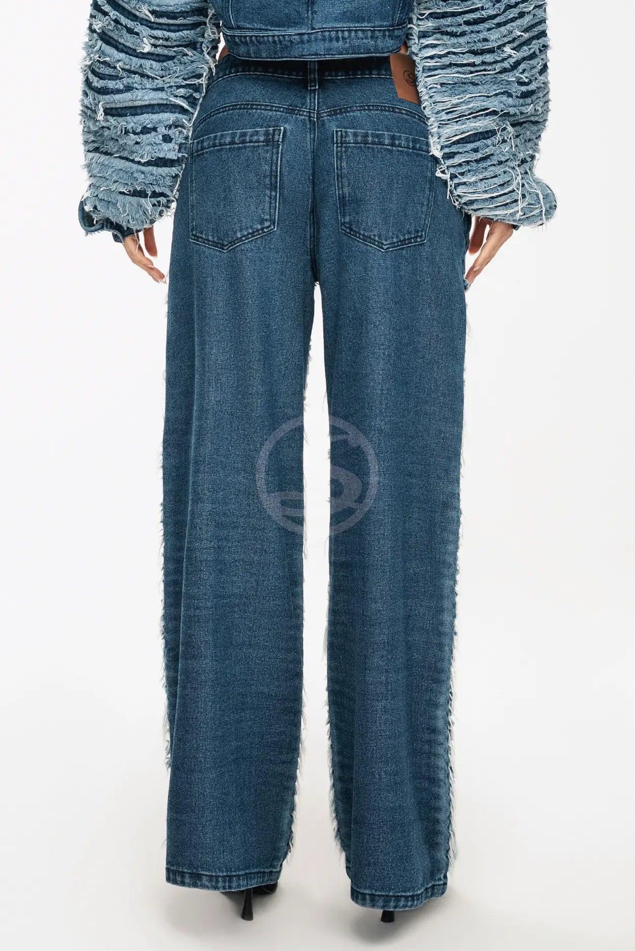 Jean Revelación Azul Santísimas Ref. S-674