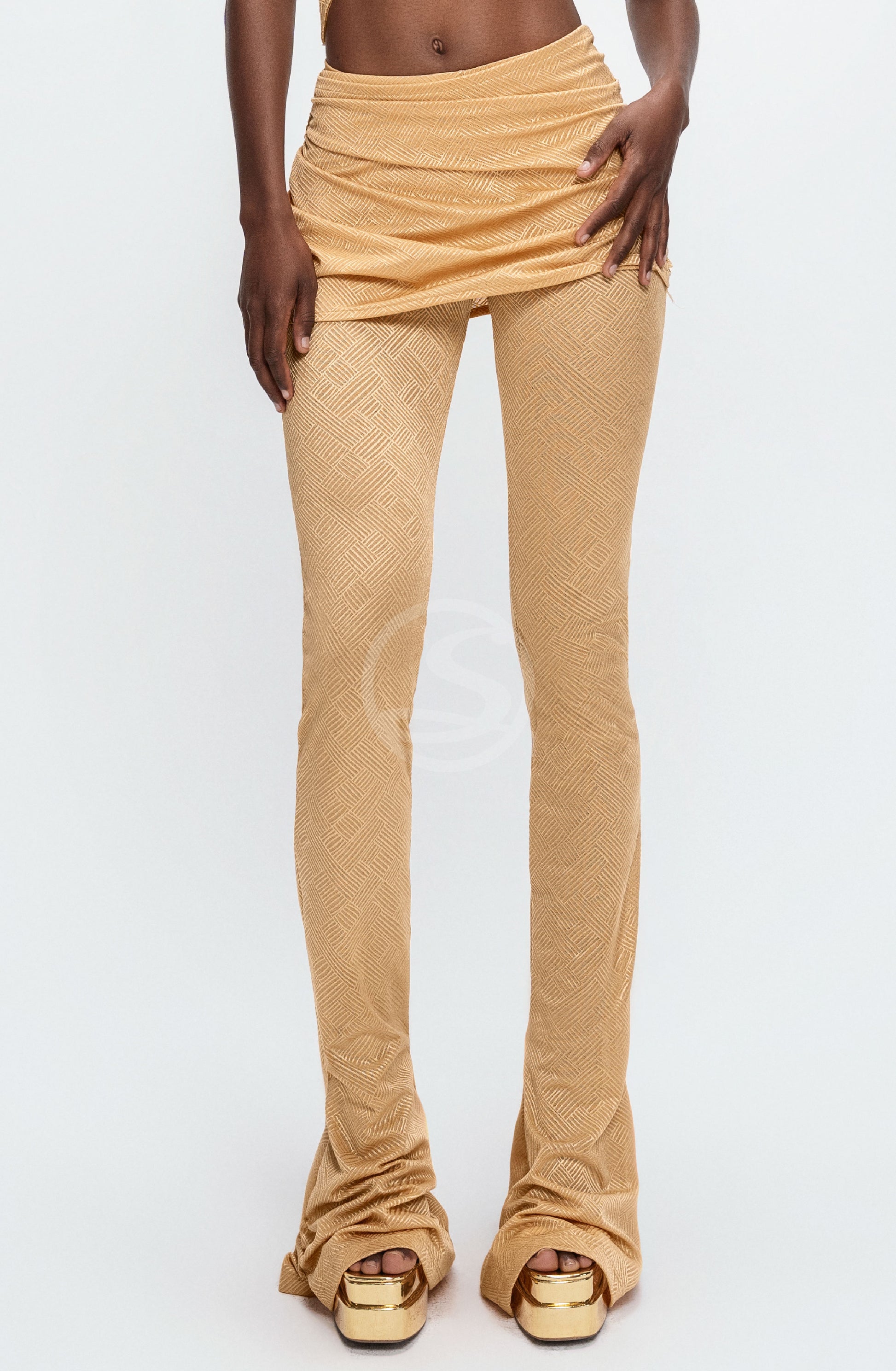 Media Pantalón Trupillo Dorada Santísimas Ref. S-575